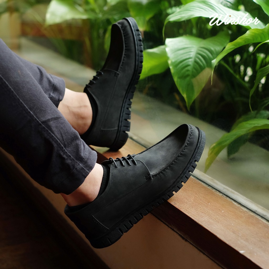 Sepatu Sneaker Kulit - Sepatu Casual - Winshor - Geraldo Black - 602