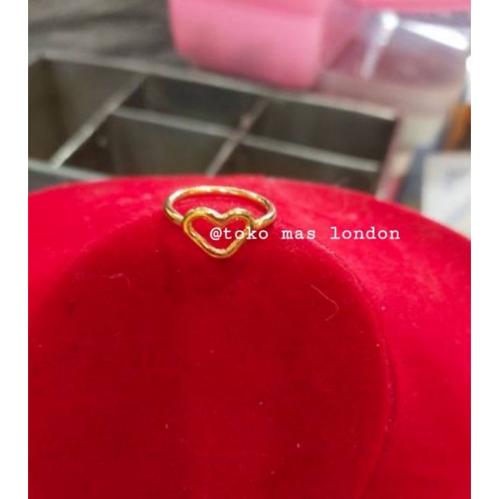Cincin Love mini. Mas London 24K. K99,9%. 3 gram.