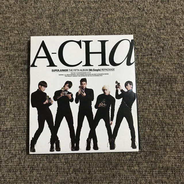 SUPER JUNIOR 5th REPACKAGED Album ‘Acha’