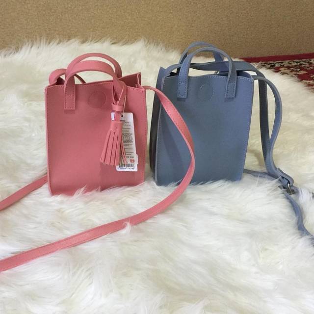Crossbody bag Miniso / Tas selempang Miniso Blue