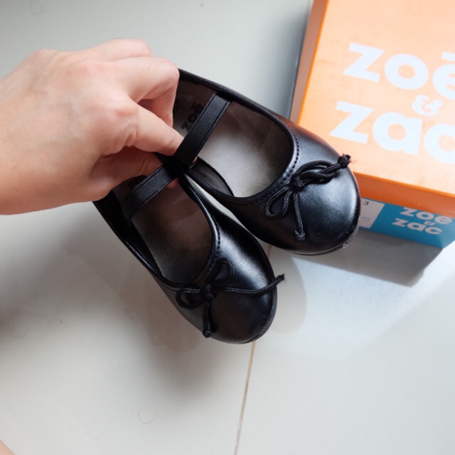 Zoe n Zac Flat Shoes