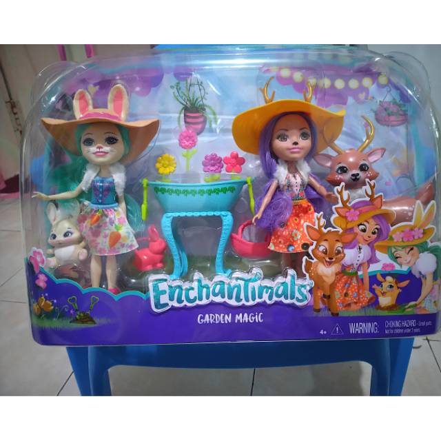 Boneka enchantimals