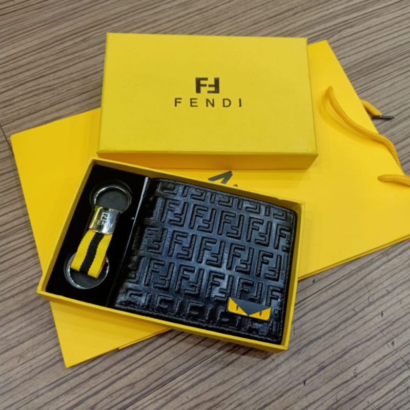 Dompet Fendi Leather Embos Dompet Lipat Kulit Asli Import