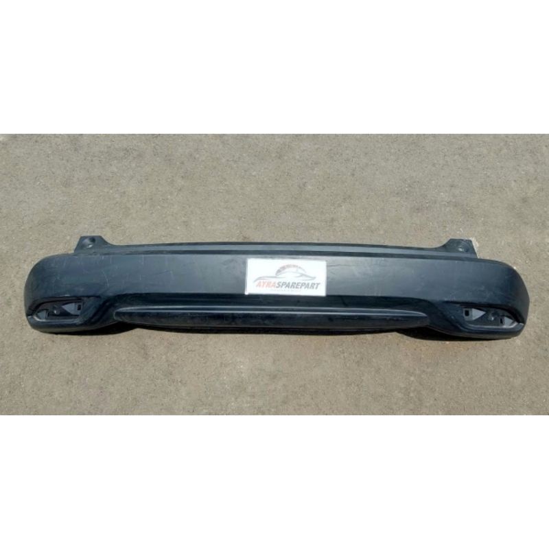 Bumper bemper belakang mobil Honda HRV Prestige