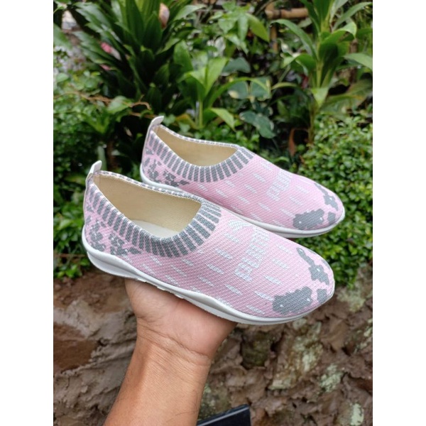 sepatu anak/sepatu slip on SPORT motif PM terbaru