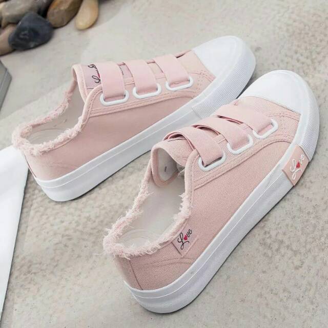 SN189 - Sneaker Kanvas Versi Korea Import