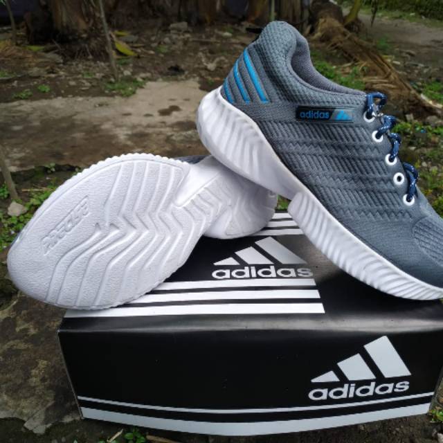 SEPATU NEW ADIDAS