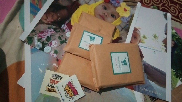 Polaroid Polos Putih (minimal Order 350 Pcs)