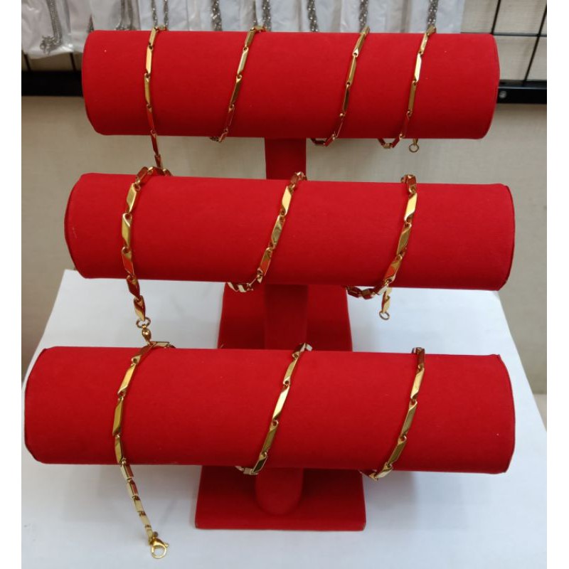 kalung titanium kuning