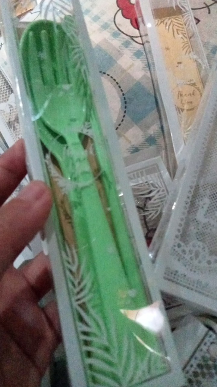 Sendok Go Green + Bok Mika