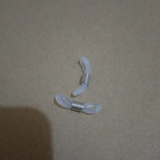 Pengait Kaca Mata | Gantungan Kaca Mata | Strap Holder Kacamata | Pengait Tali Gagang Kacamata Karet