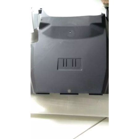 footrest bawah underside vario 150 125 2015 2017