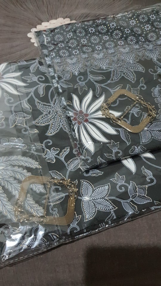 Couple Batik / Couple Keluarga / Couple Kebaya / Baju Batik Couple Keluarga Rok Plisket Batik Jumbo