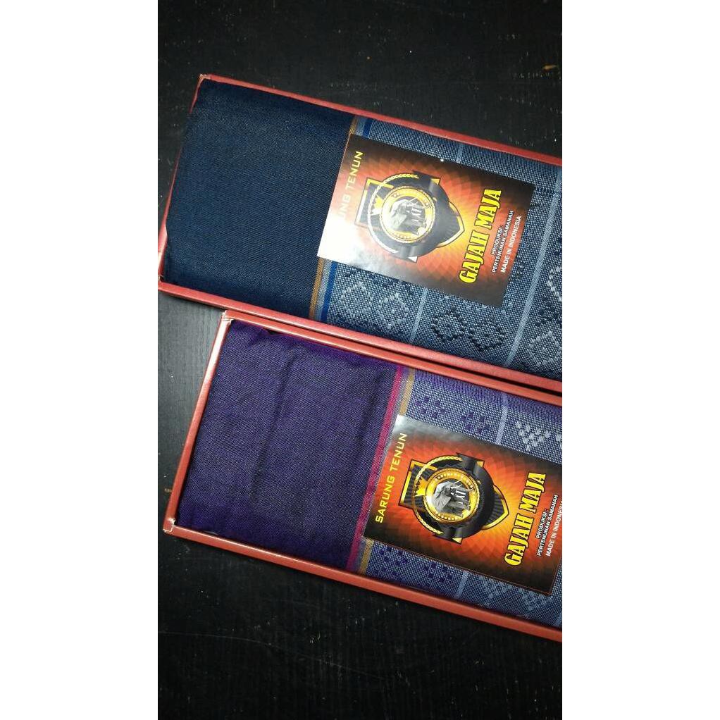 Cuci Gudang Sarung Dewasa Gajah Maja