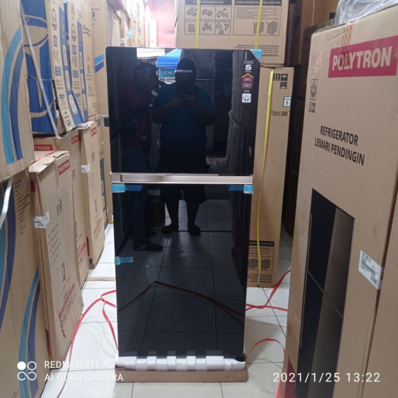 Kulkas  2 Pintu POLYTRON PRW-23MNX (Black) New Model