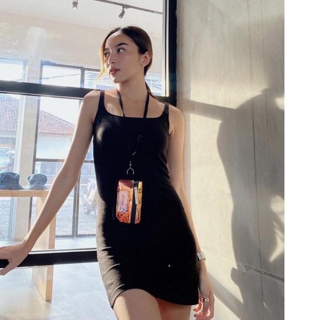 VSYMBOL Voss Hanging Wallet / Neckbag