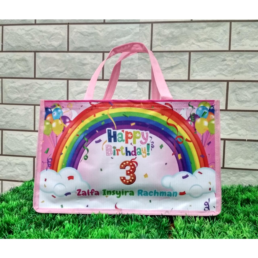 TAS ULTAH ANAK / TAS MUAT BOX NASI MURAH