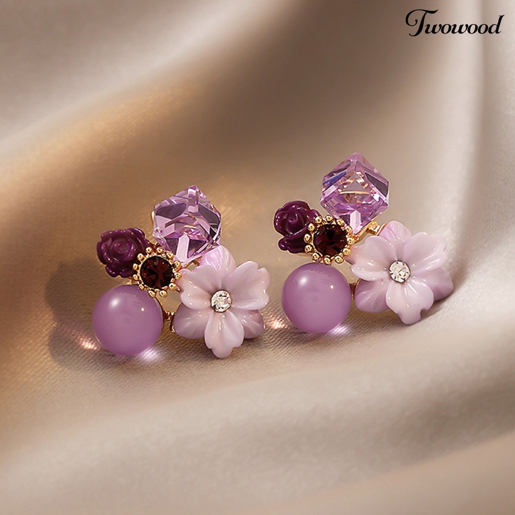 Twowood 1 Pair Exquisite Charming Women Earrings Gift Rhinestone Purple Flower Stud Earrings Jewelry Accessory