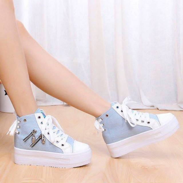 QZ - Sepatu Sneakers Wanita MT 552