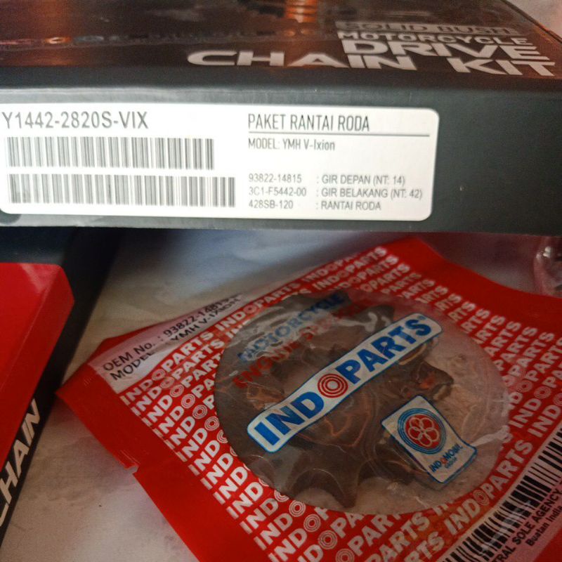Gir set / Gear Paket / Chain Kit Old Vixion Original Indoparts / GEAR SET YAMAHA VIXION MERK INDOPAR