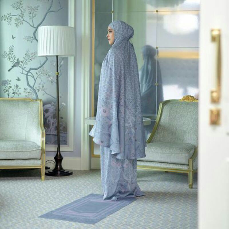 "DUSTY GREEN" MUKENA SILKY GLOWN BY MYLADY HIJAB