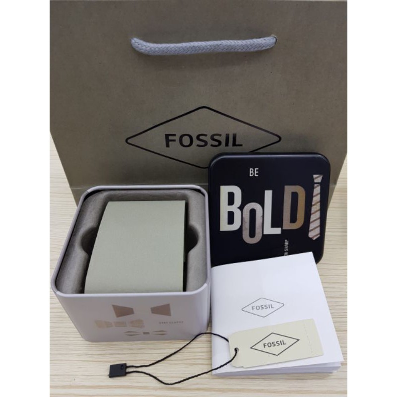 

Kotak / Box Tinbox Fossil Original + Paperbag