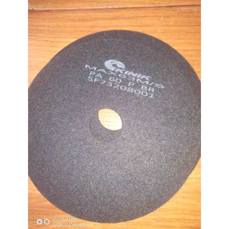 Kinik Batu gerinda cutting wheel 180 x 1.2 x 31.75 mm PA 60 P BR