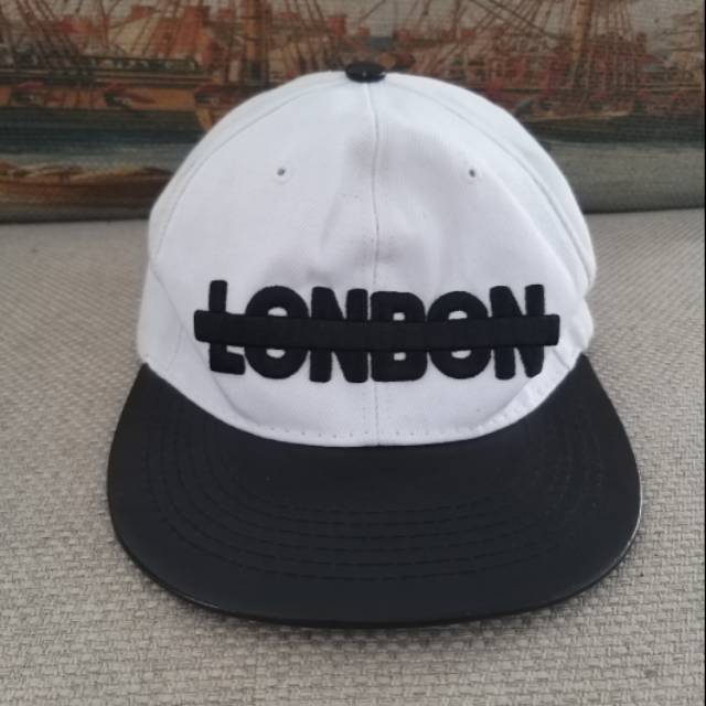 Sale Topi snapback preloved