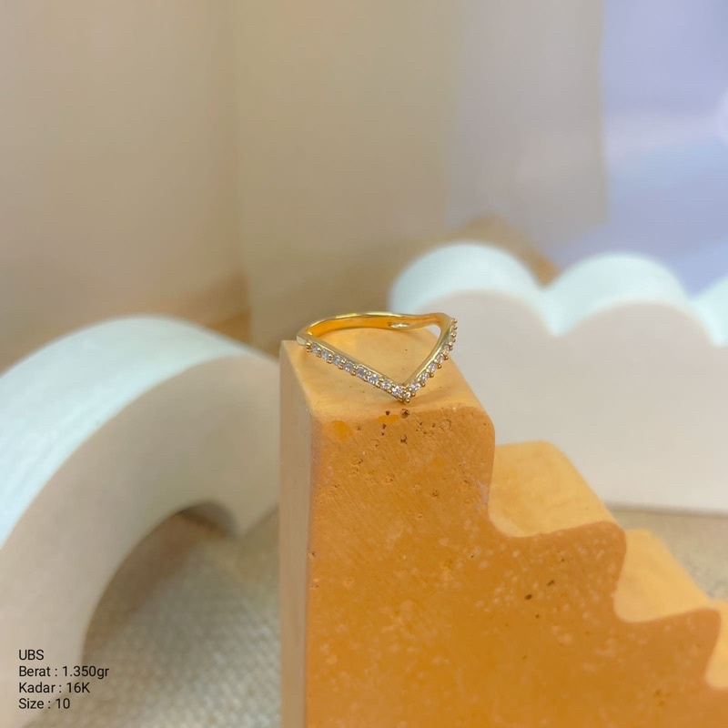 Perhiasan Cincin Emas Fuji Aurel V Chevron UBS 16k / 700