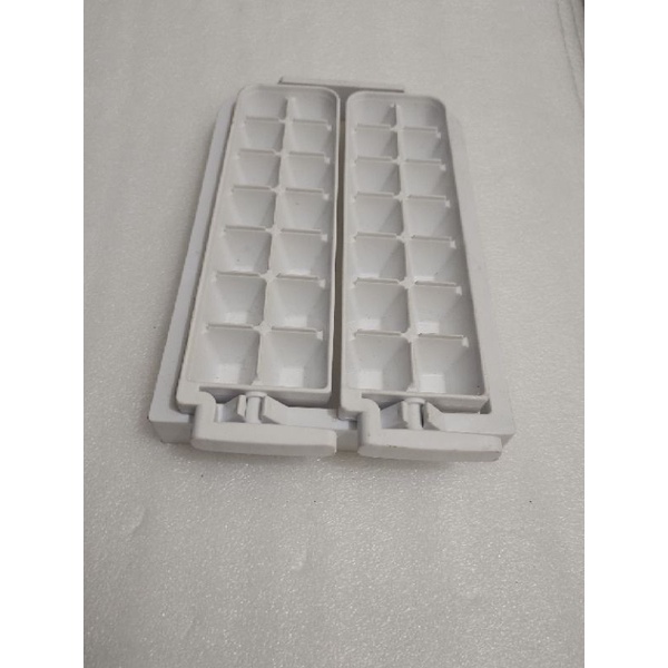 rak cetakan es kulkas 2pintu sharp