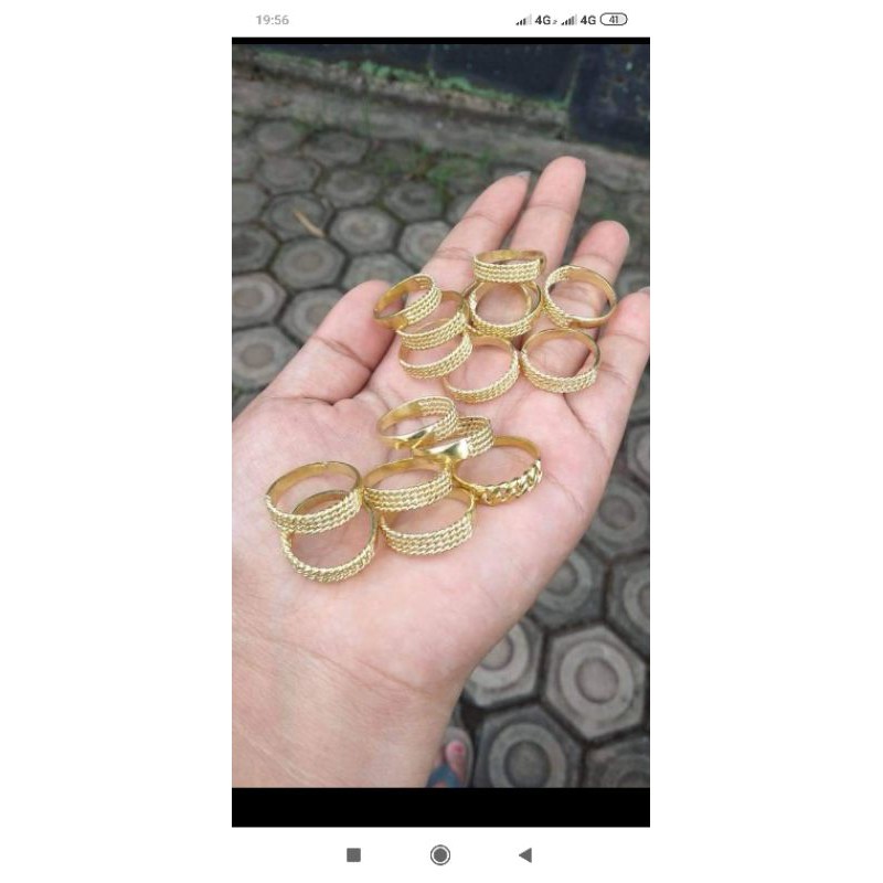 cincin koin uang kuno