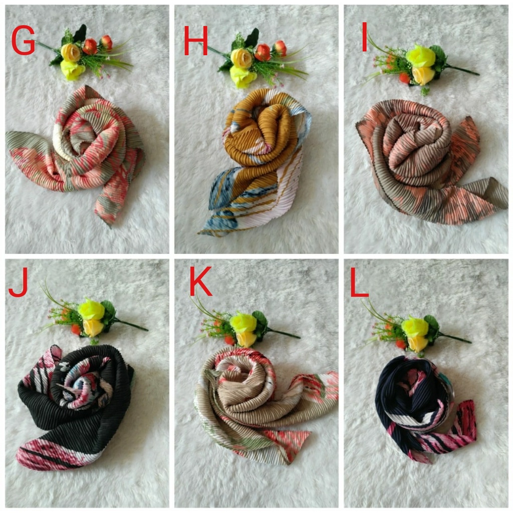 SEGIEMPAT PLISKET MOTIF PLEATED MOTF HIJAB