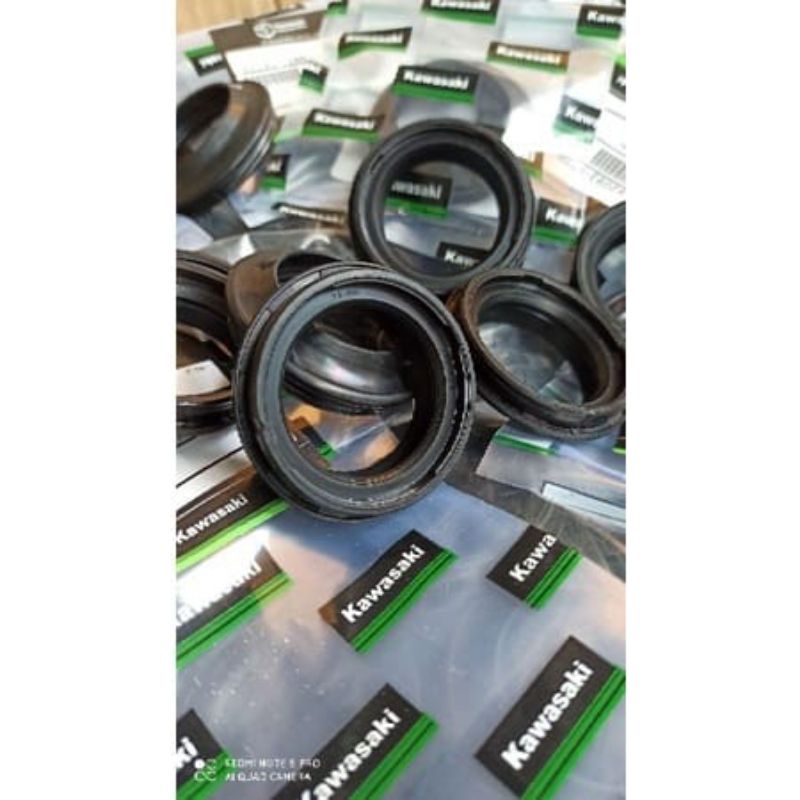 UK 35 Sil Seal Tutup Shock Abu KLX DTRACKER / D-TRACKER / KLX UPSIDE DOWN Sepasang dan Ecer