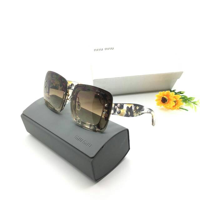 Mi**umiu gliter / Kacamata fashion wanita berkualitas/cewek branded best seller murah kualitas super