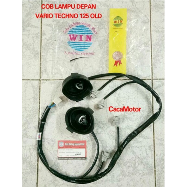 KABEL LAMPU DEPAN VARIO TECHNO 125 OLD ( SOKET/ FITTING LAMPU DEPAN )