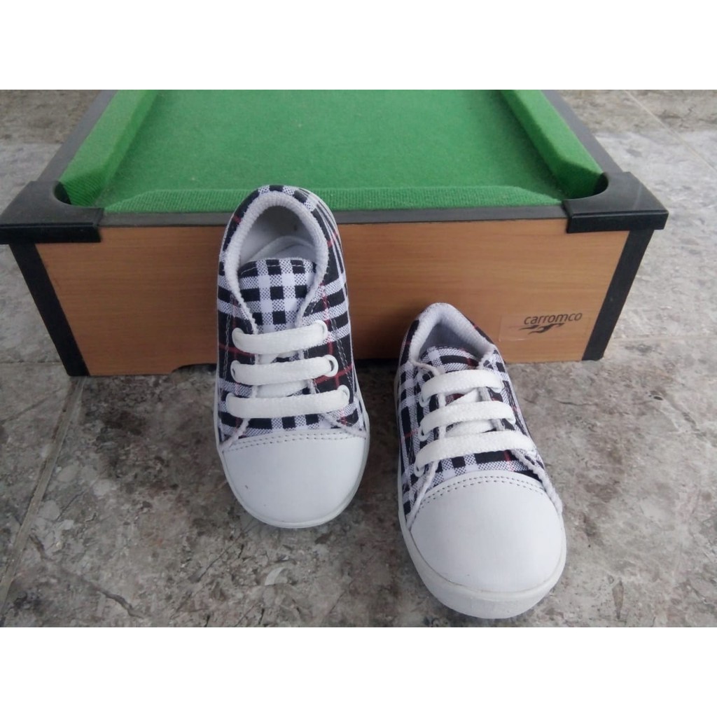 Sepatu Sneakers Anak Motif Panel Lucu Size 22-35