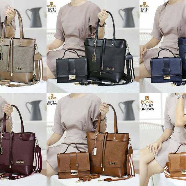 TAS SET MEREK BONIA

SERI: 9187
KUALITAS: SEMPREM