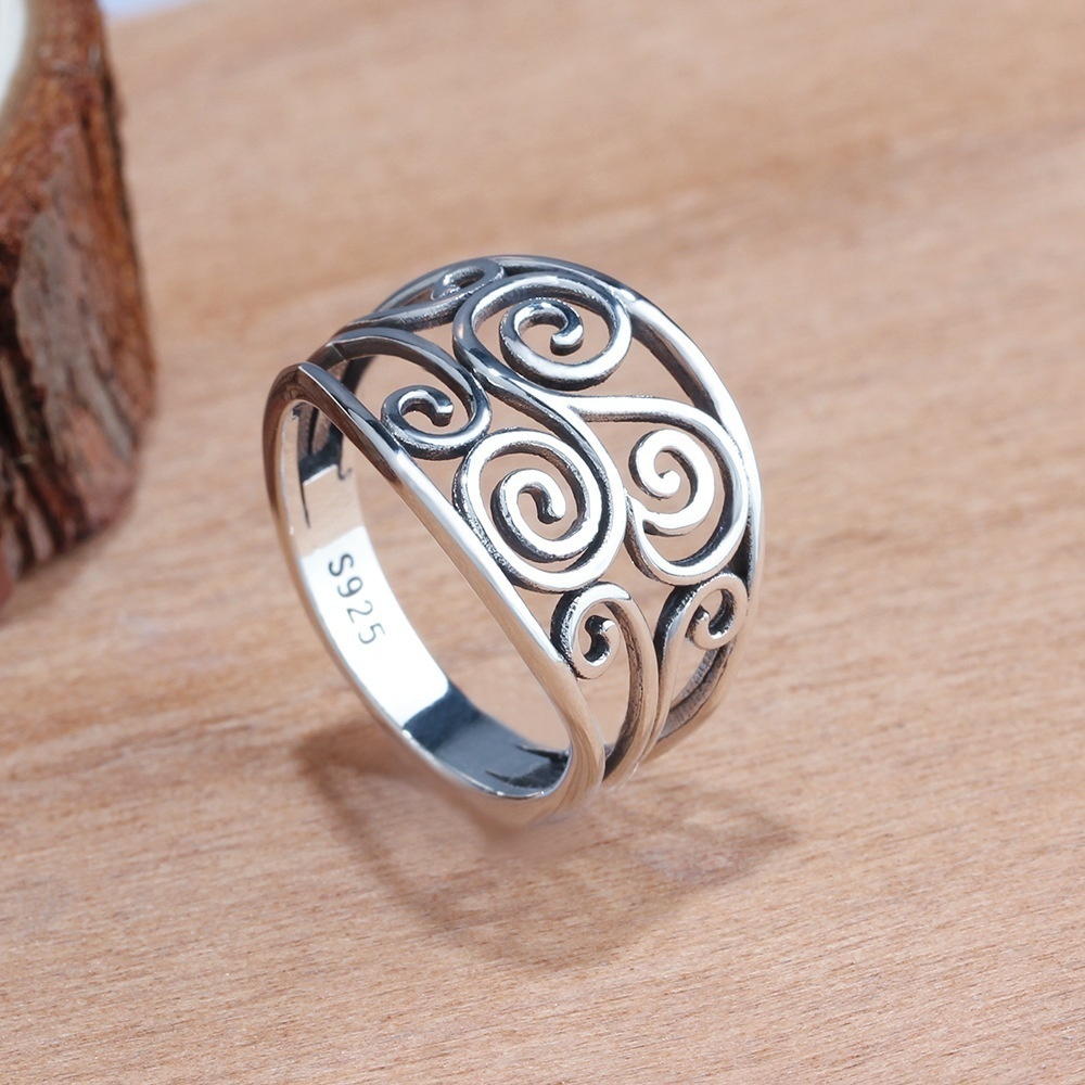 Cincin Wanita Bahan Sterling Silver Desain Pakis Hollow Gaya Retrominimalis Untuk Hadiah Anniversary