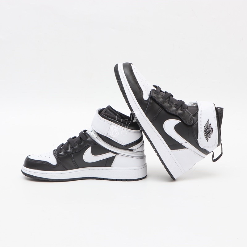 Air Jordan 1 High Flyease Black White