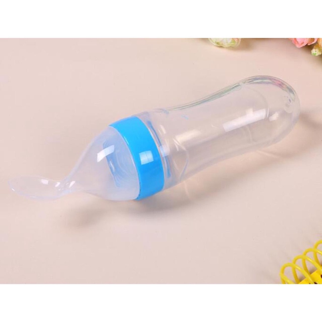 LID037 - Silicone Squeeze Feeder (Sendok Makan Bayi)