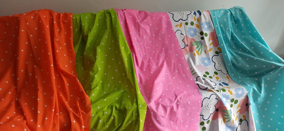 Bahan Kain Sprei Katun Lokal Cvc Esra Motif Bunga Radela