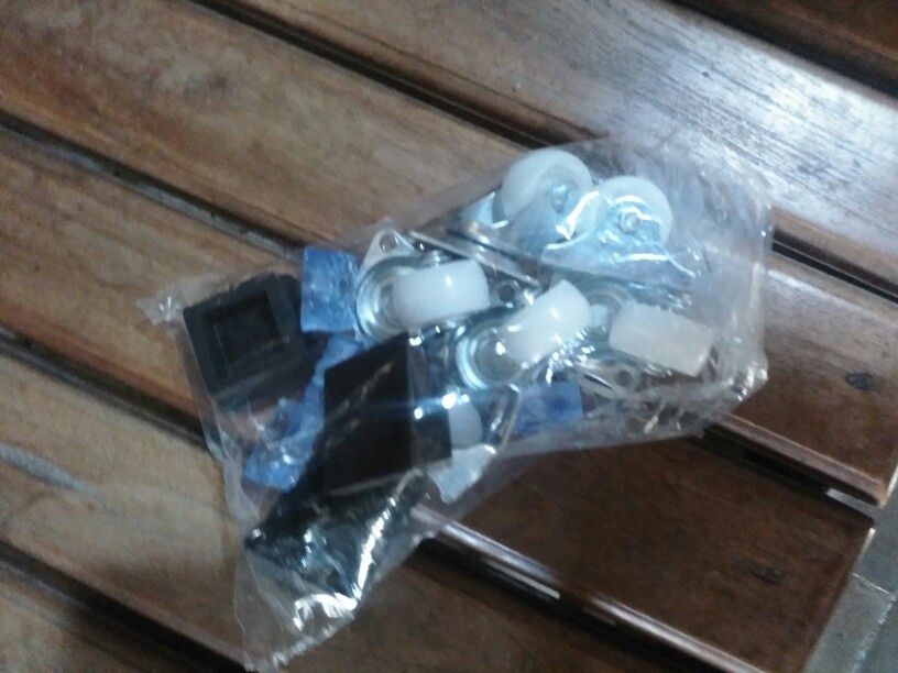 Karet Kaki Kursi 30 X 30 / Tutup Pipa Hollow Kotak