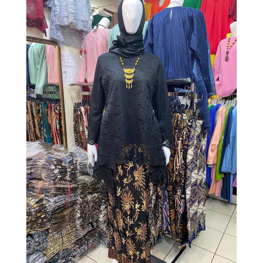 Setelan Kebaya Rinjani dan Rok Plisket / Kebaya Brukat RINJANI JUMBO/ Kebaya Modern / Set Kebaya Bianca / Batik Wanita / Kebaya Brokat / Fashion Wanita