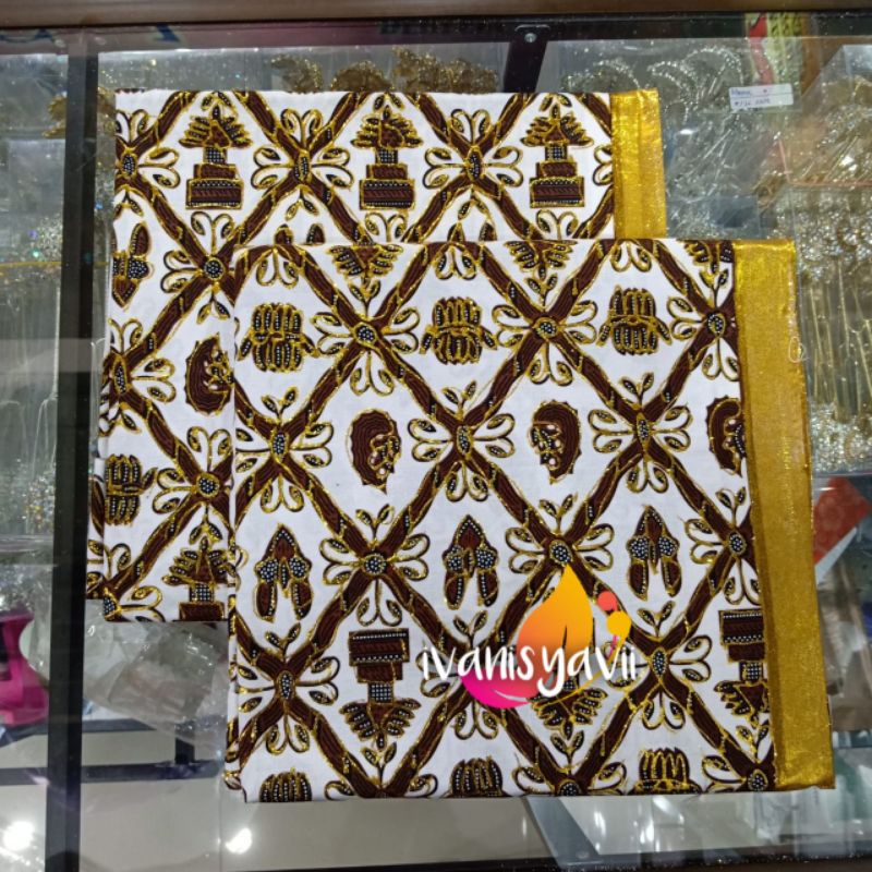 Sepasang Jarik Pengantin Prodo - Motif Sido Mulyo (Prodo Gold &amp; Silver)