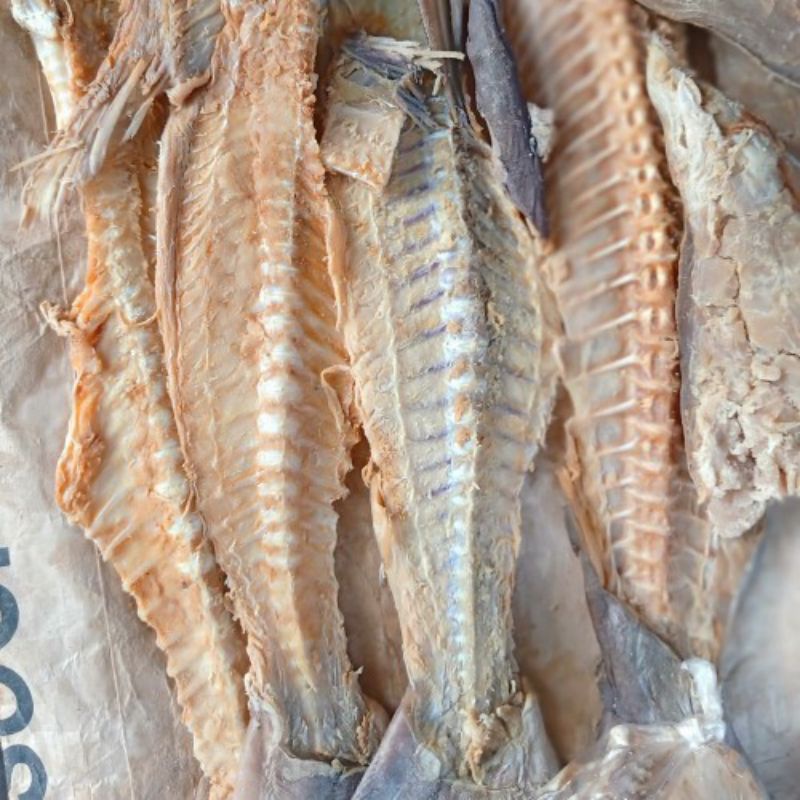 

Ikan Asin Tulang