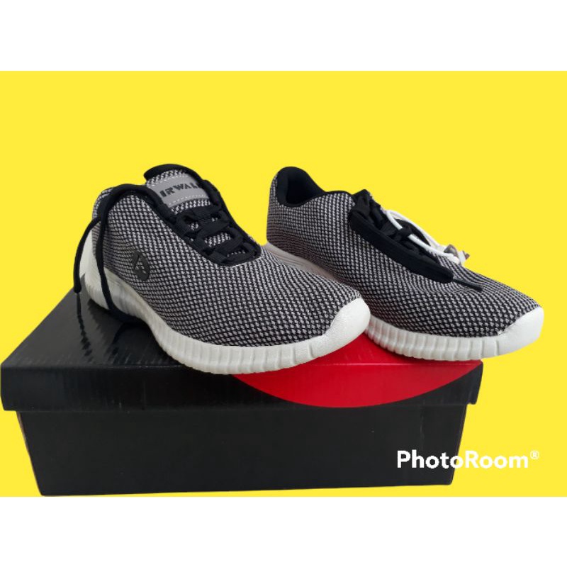 Sepatu wanita Airwalk seri Fairy ori  size 37