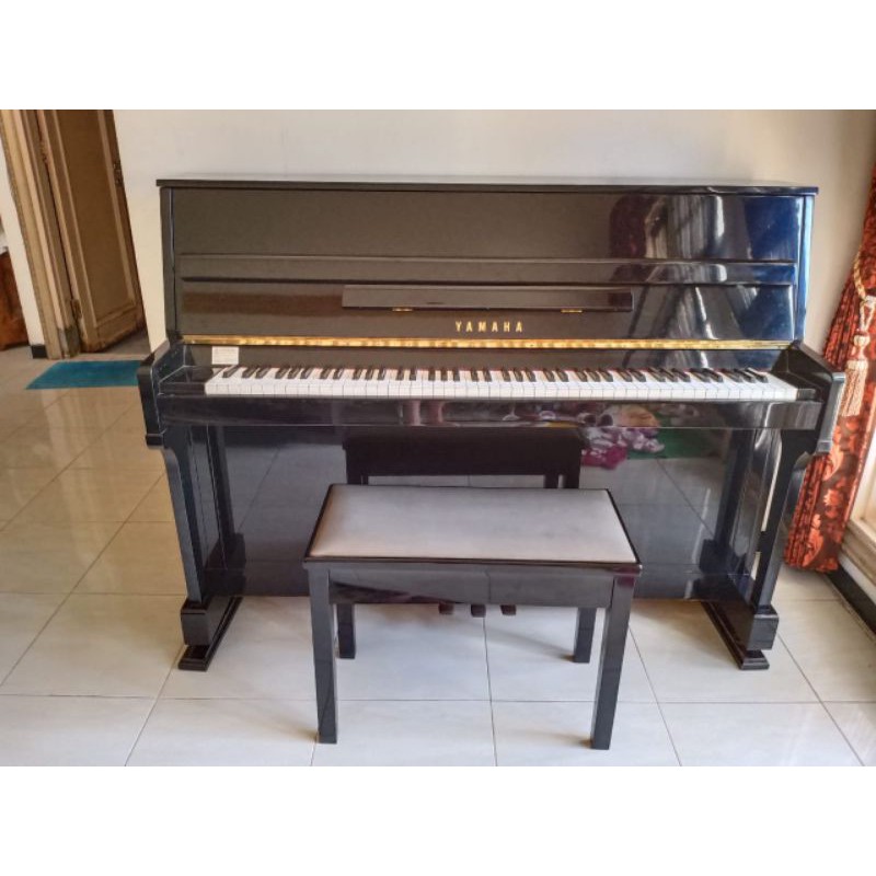 Yamaha Piano Acoustic type LU110CPE