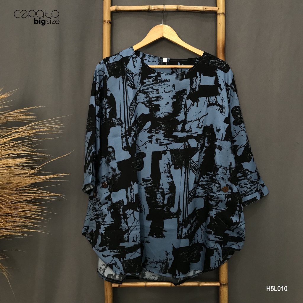 Ezpata Atasan Jumbo Blouse Bigsize Katun Shakila Lengan Panjang Motif Abstrak LD 122cm Termurah Terbaru 2022