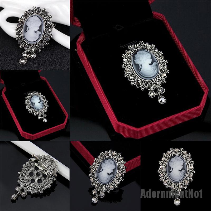 (Adornmentno1) Bros / Pin Gaya Victoria Motif Cameo Aksen Kristal Untuk Perhiasan Wanita / Pesta Pernikahan