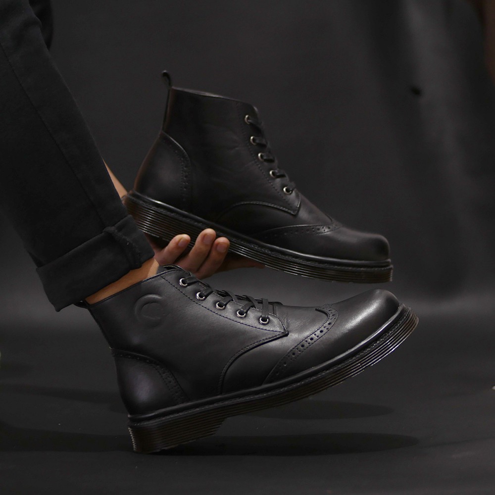 PELLIFE BLACK (KULIT ASLI) |ManNeedMe x Greata| Sepatu Boots Pria Casual ORIGINAL